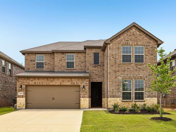 9808 Fall Brook Drive, Aubrey, TX 76227