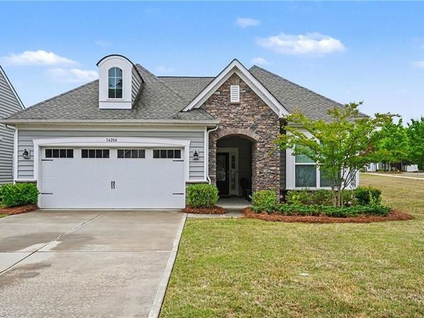 14204 Southbridge Forest Drive , Charlotte, NC 28273