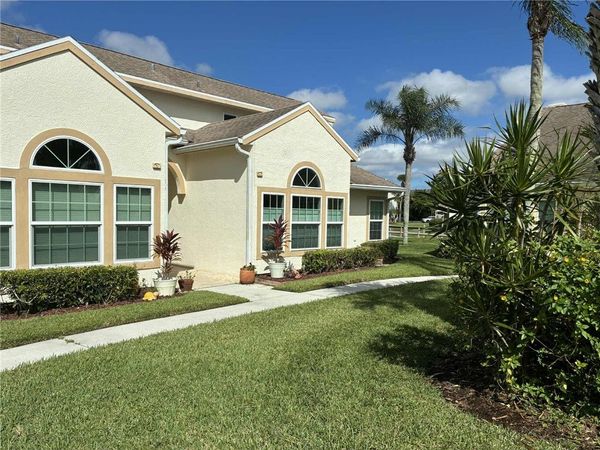 1827 Aynsley Way, Unit 4, Vero Beach, FL 32966