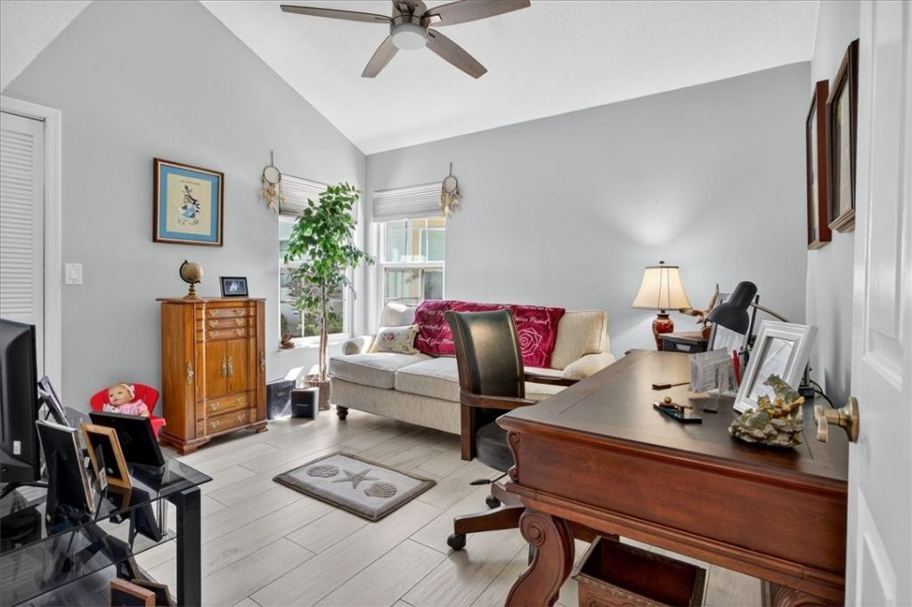 1827 Aynsley Way, Unit 4, Vero Beach, FL 32966 Photo