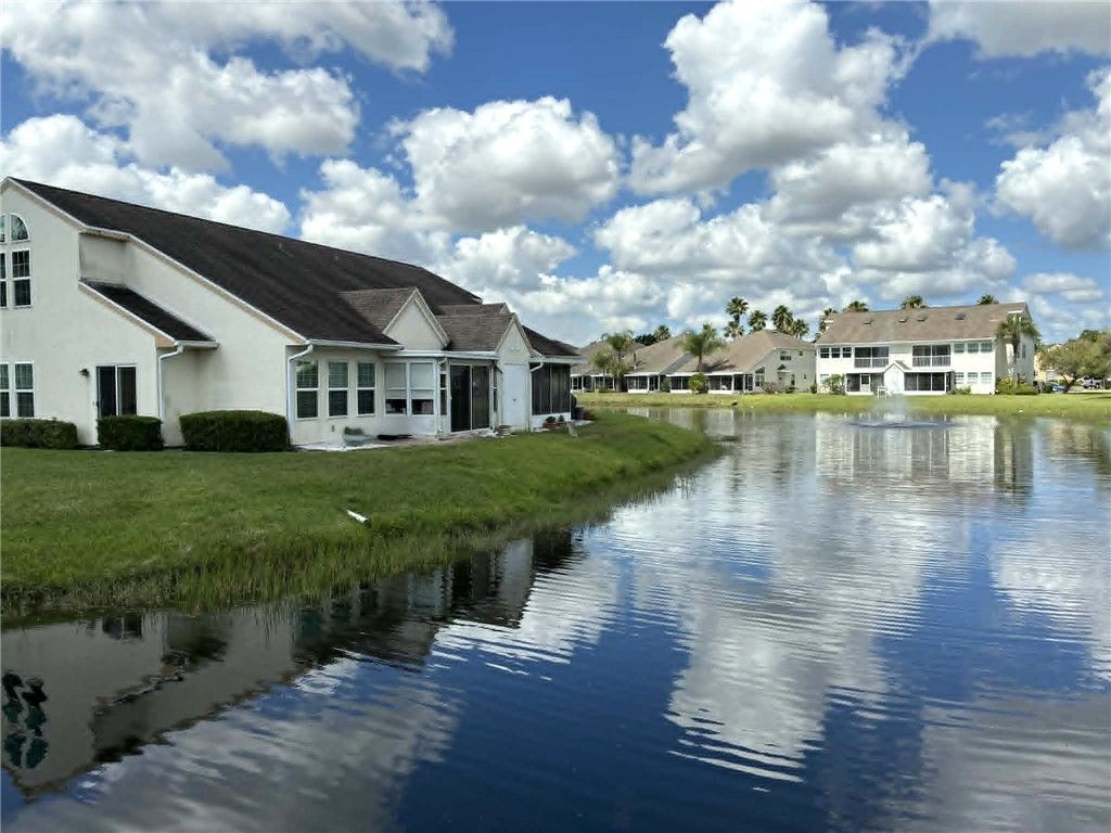 1827 Aynsley Way, Unit 4, Vero Beach, FL 32966 Photo