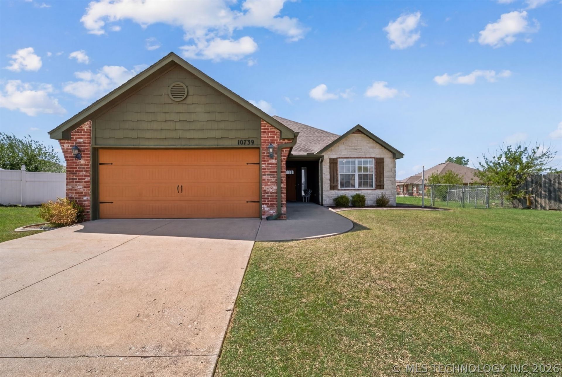 10739 E 121st Court North, Collinsville, OK 74021 Main Photo