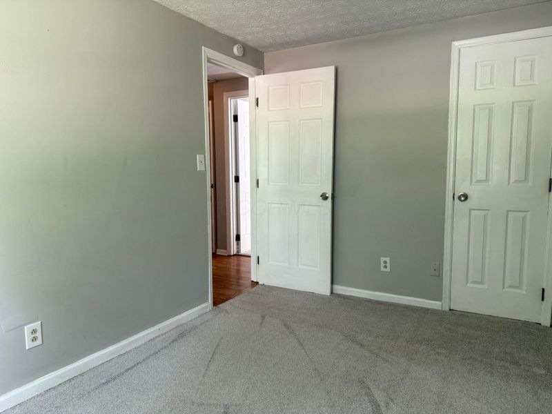2348 Warfield Drive , Grove City, OH 43123 Photo 11