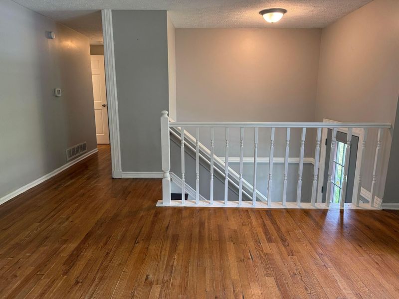 2348 Warfield Drive , Grove City, OH 43123 Photo 3