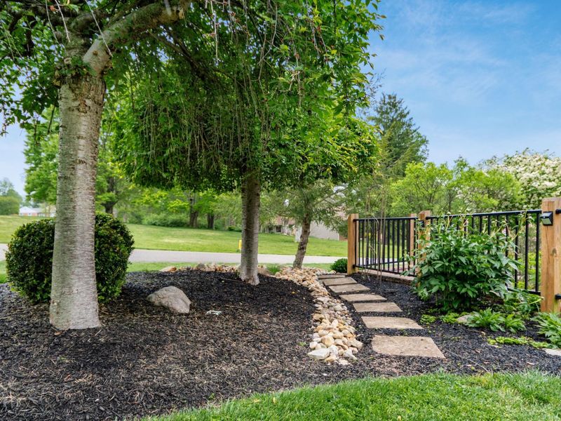 2770 Ash Meadows Boulevard , Zanesville, OH 43701 Photo 46