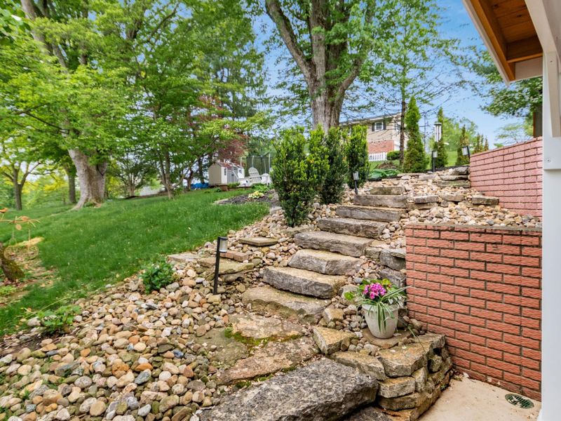 2770 Ash Meadows Boulevard , Zanesville, OH 43701 Photo 54