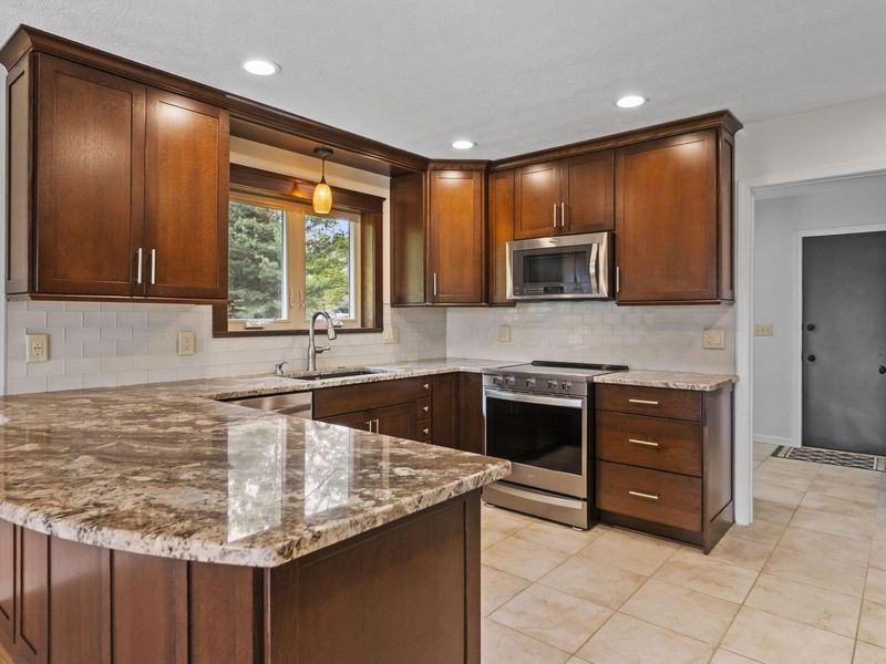 2672 Gooding Road , Marion, OH 43302 Photo 17
