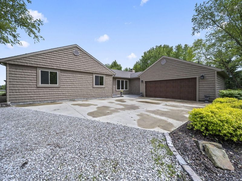 2672 Gooding Road , Marion, OH 43302 Photo 3