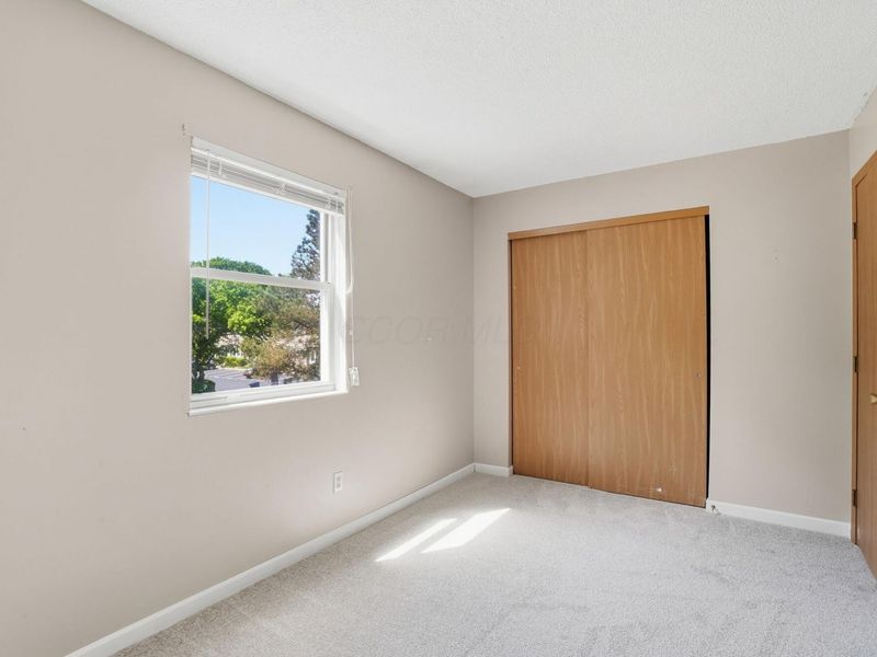 7884 Barkwood Drive, Unit 20C, Columbus, OH 43085 Photo 16