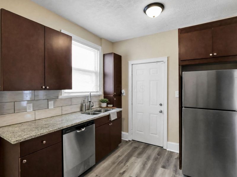 418 Townsend Avenue, Columbus, OH 43223 Photo 11
