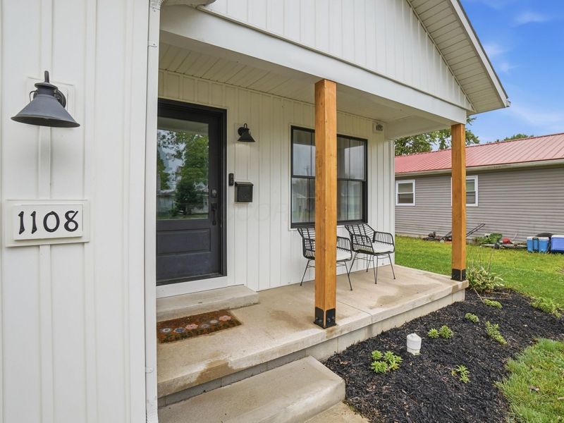 1108 E Paint Street , Washington Court House, OH 43160 Photo 2