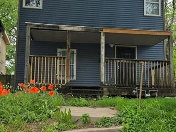 2325 Jackson Avenue, Kansas City, MO 64127