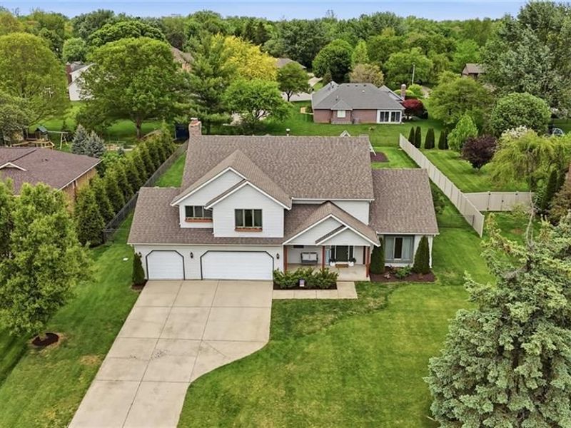 1881 Laurel Creek Drive, Troy, OH 45373 Photo 3
