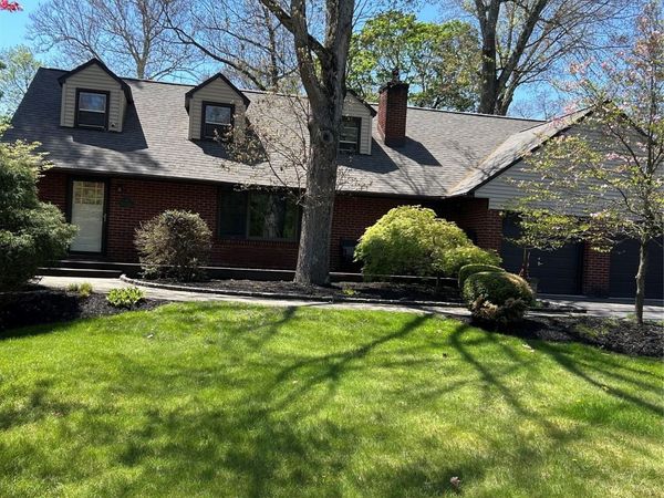 13 Tree Top Lane, Poughkeepsie, NY 12603