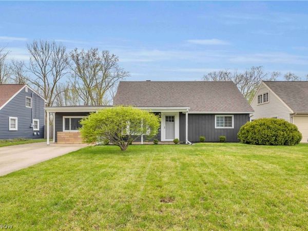 4905 Madison Avenue , Sheffield Lake, OH 44054