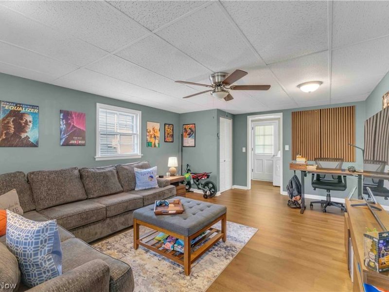 4905 Madison Avenue , Sheffield Lake, OH 44054 Photo 12