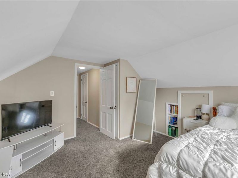 4905 Madison Avenue , Sheffield Lake, OH 44054 Photo 15