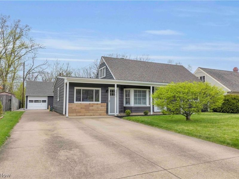 4905 Madison Avenue , Sheffield Lake, OH 44054 Photo 2