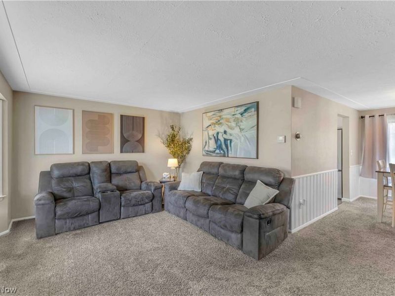 4905 Madison Avenue , Sheffield Lake, OH 44054 Photo 3