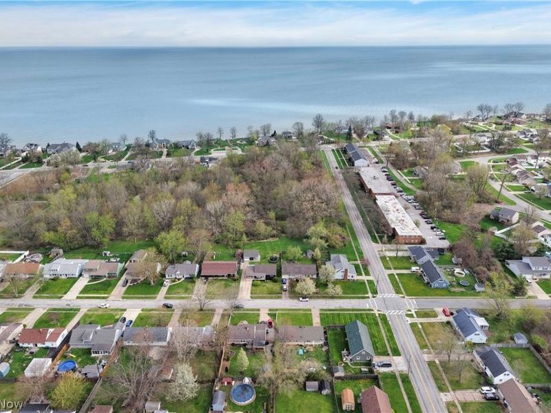 4905 Madison Avenue , Sheffield Lake, OH 44054 Photo 37