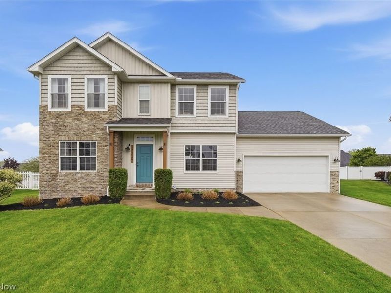 12225 Titano Circle NW, Uniontown, OH 44685 Photo 1