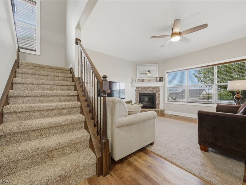 12225 Titano Circle NW, Uniontown, OH 44685 Photo 4