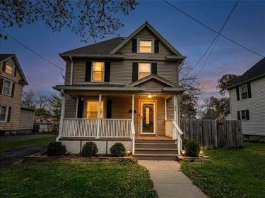 44 Lake Avenue, Auburn, NY 13021