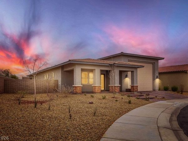 677 Gibbons Grove Street , Henderson, NV 89011