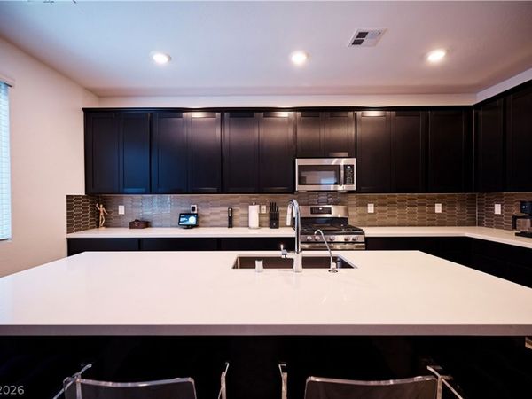 3711 Bright Aquarius Lane, Henderson, NV 89052