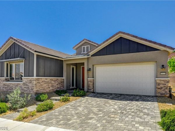 11121 Red Yucca Drive , Las Vegas, NV 89138