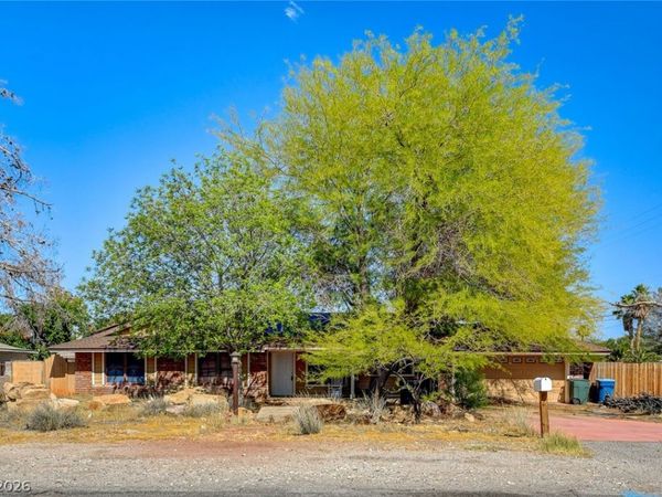 2690 S Bronco Street , Las Vegas, NV 89146