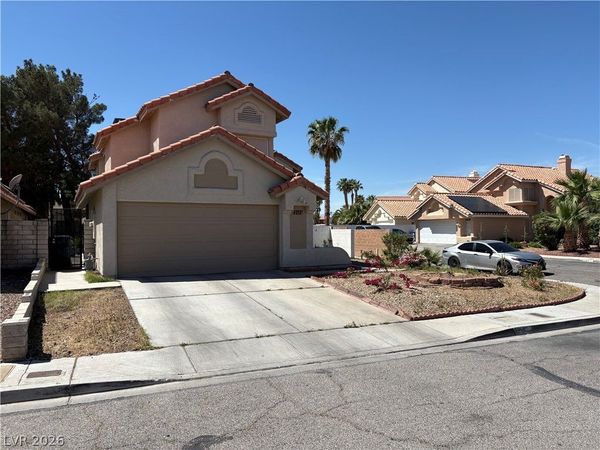2655 Par Four Lane , Las Vegas, NV 89142