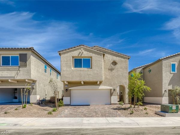 1110 W Cactus Needle Avenue , North Las Vegas, NV 89031