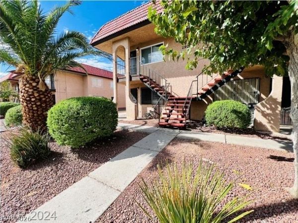 2920 Siki Court, Unit C, Las Vegas, NV 89101