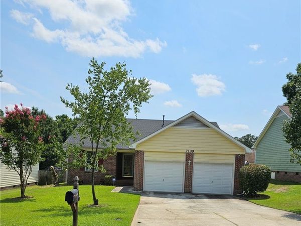 7109 Summerlin Drive , Fayetteville, NC 28306