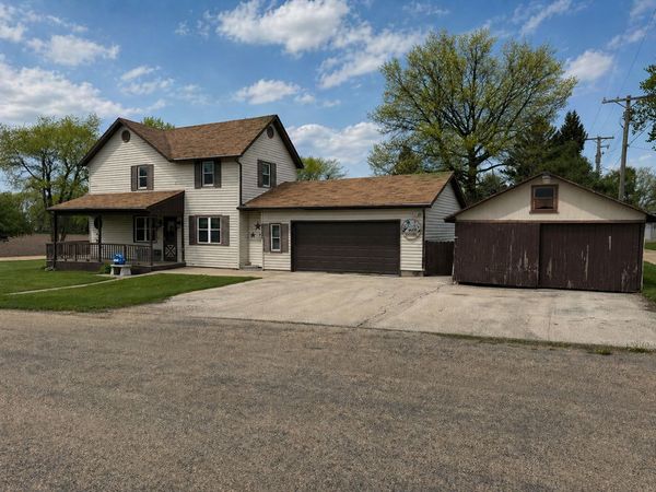 317 S Walnut Street , Shannon, IL 61078