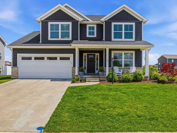 718 Cole Lane , Mahomet, IL 61853