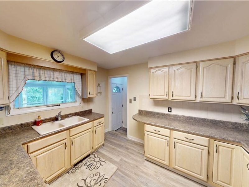 326 Bowman Drive , Kent, OH 44240 Photo 11