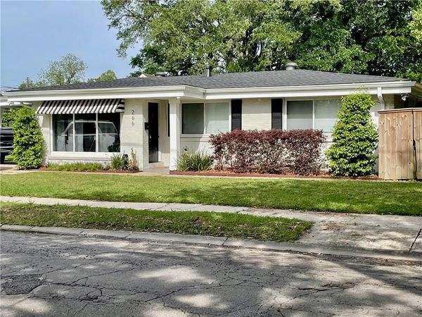 266 ROSELYN PARK Place, New Orleans, LA 70131