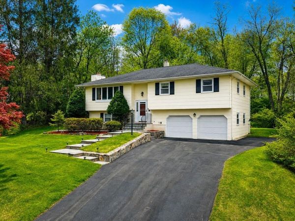 3 Valerie Lane, Mahopac, NY 10541