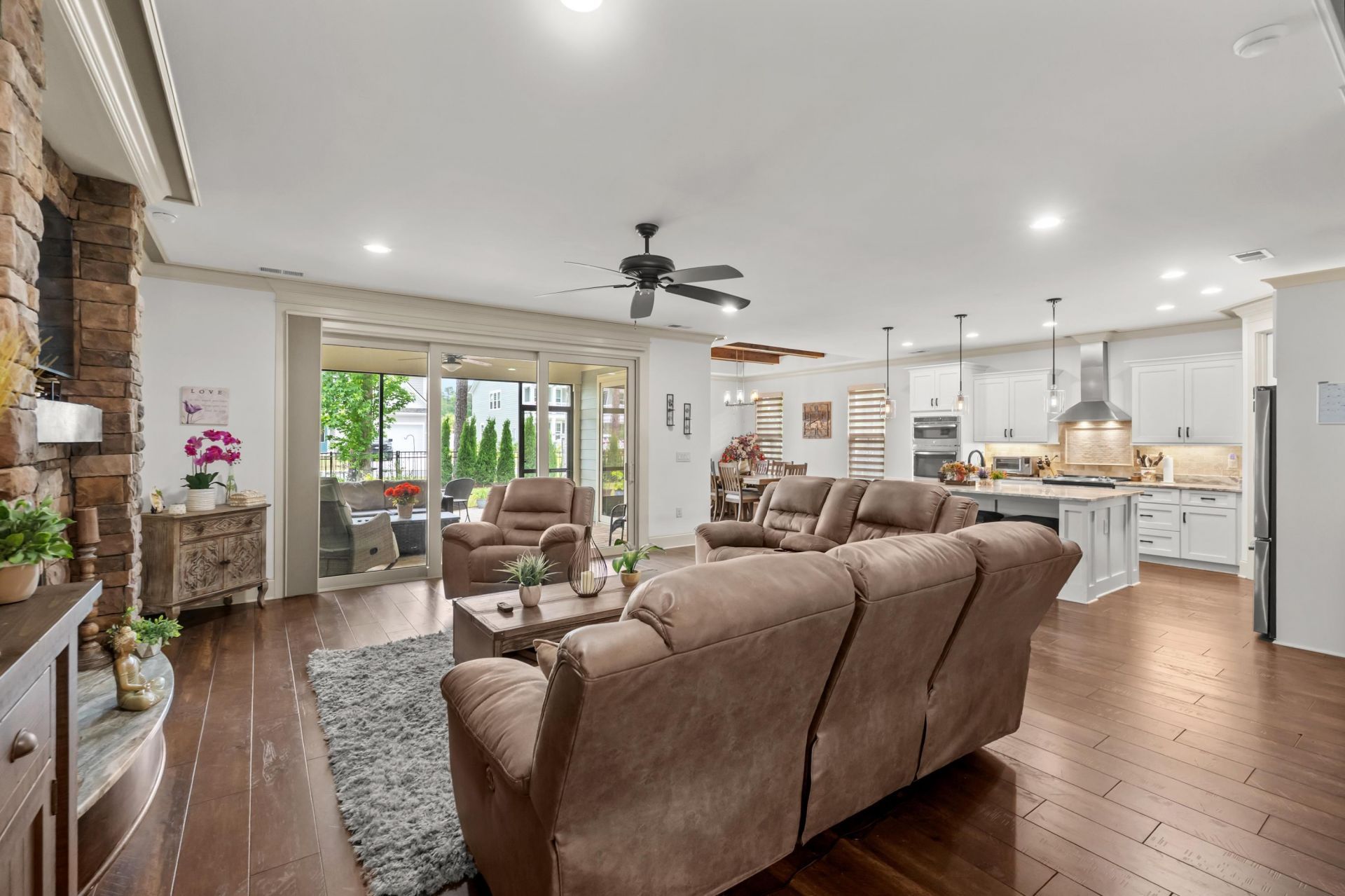 2131 Timmerman Rd.  Photo 11