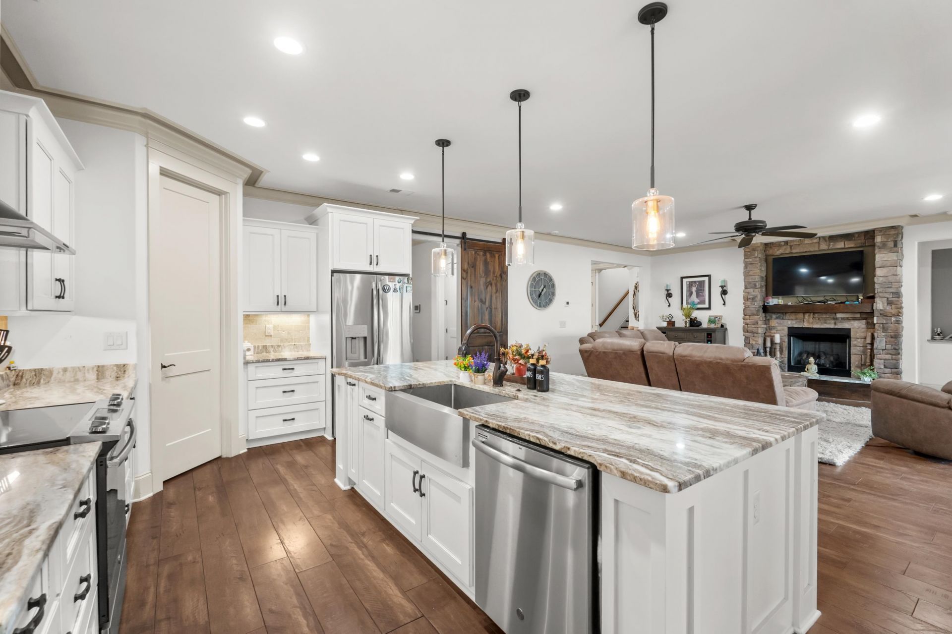 2131 Timmerman Rd.  Photo 18