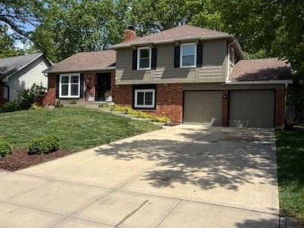9715 Craig Street, Overland Park, KS 66212