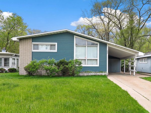 6837 Ash Place , Gary, IN 46403