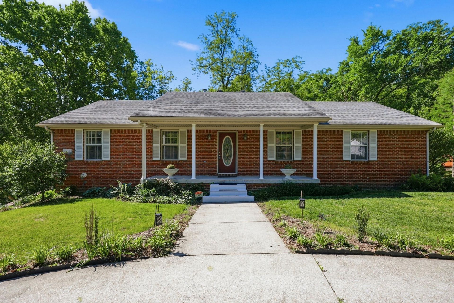 5317 Sleepy Hollow Drive, Frankfort, KY 40601 Main Photo