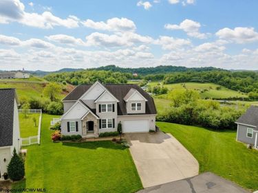 133 Elderbury Lane, Fairmont, WV 26554