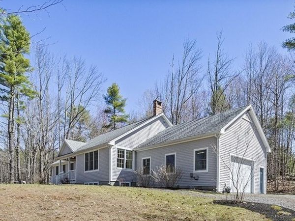 280 Pond Road, Mount Vernon, ME 04352