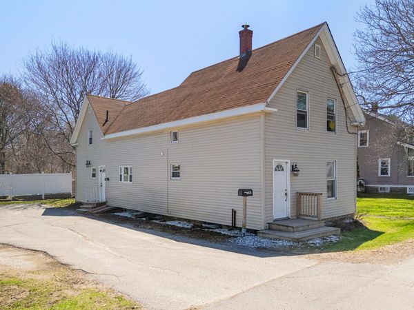 323 Broadway, Rockland, ME 04841