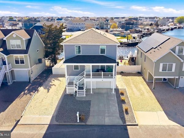 96 LAKE SUPERIOR DRIVE, TUCKERTON, NJ 08087