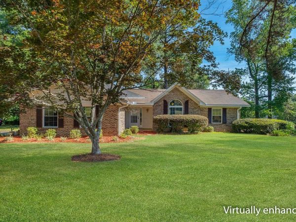 142 Lake Laurie Circle , Quincy, FL